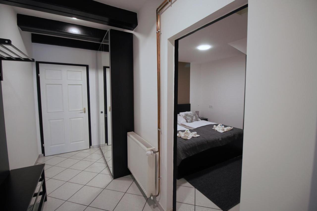 Szitakoeto Panzio Hotel Tiszafüred Buitenkant foto